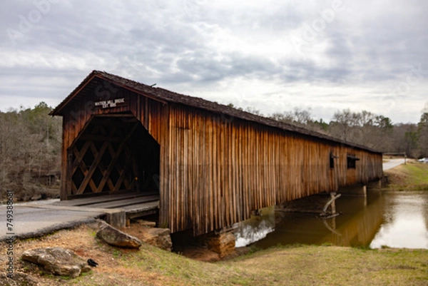 Obraz Covered Bridge at Watson Mill State Park in Comer Georgia