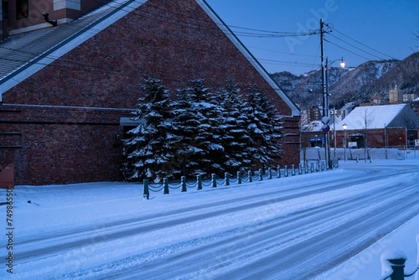 Obraz 早朝の函館煉瓦倉庫