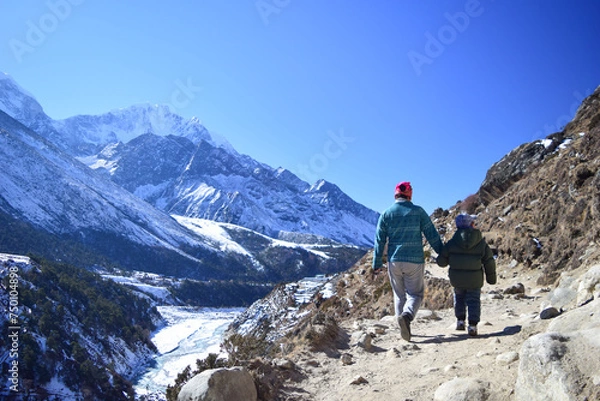 Fototapeta Beautiful way to Everest Base Camp