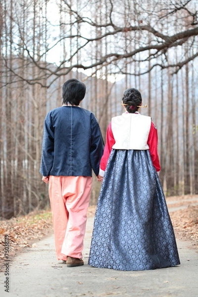 Obraz 한복을 입은 신혼부부 커플