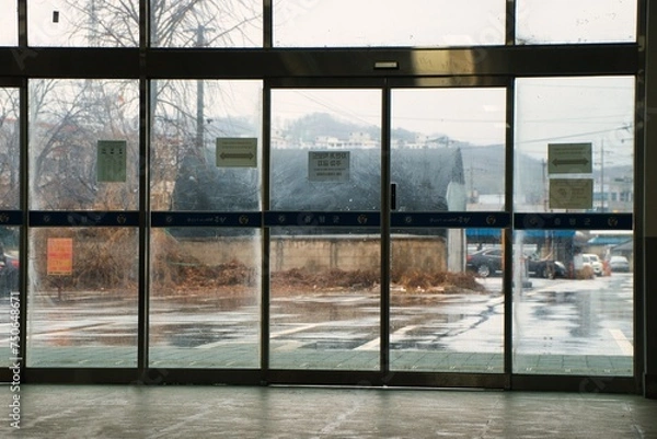 Fototapeta 출입문