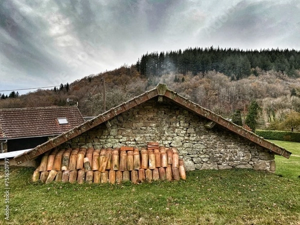 Obraz old house in mountains