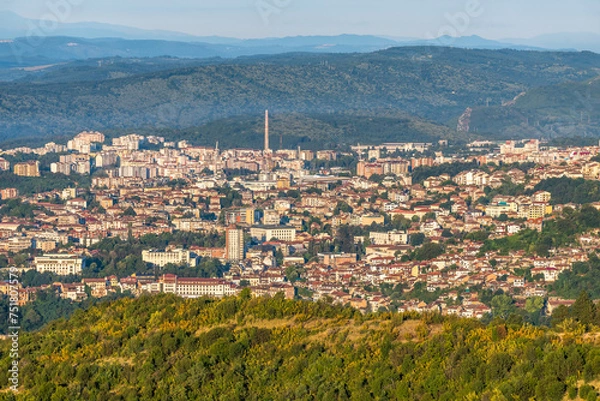Fototapeta Aerial view with Veliko Tarnovo in Bulgaria panoramic scene