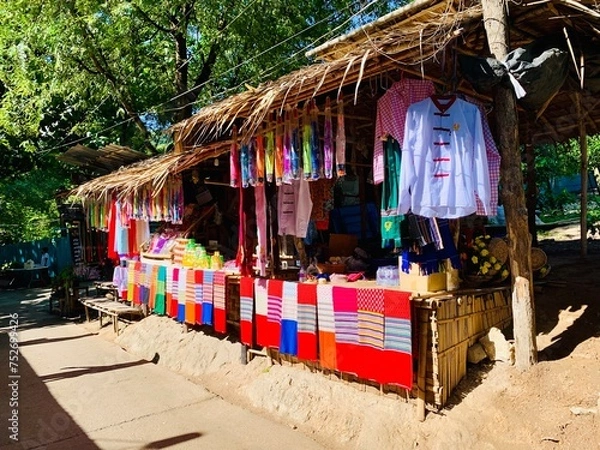 Fototapeta river, water, forest, stream, nature, waterfall, landscape, creek, rock, green, tree, rocks, stone, flowing, trees, spring, flow, cascade, brook, environment, mountain, moss, wood, summer, rainforest