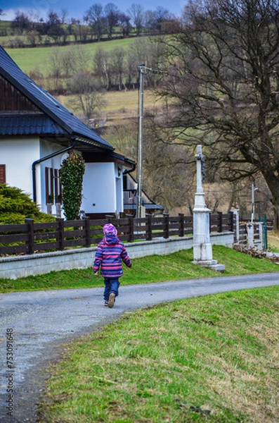 Fototapeta Dlouhe Strane, czech 5 MArch 2024: family on an outing in nature in the spring, a beautiful sunny day, Czech Jesenik mountains, hydropower plant