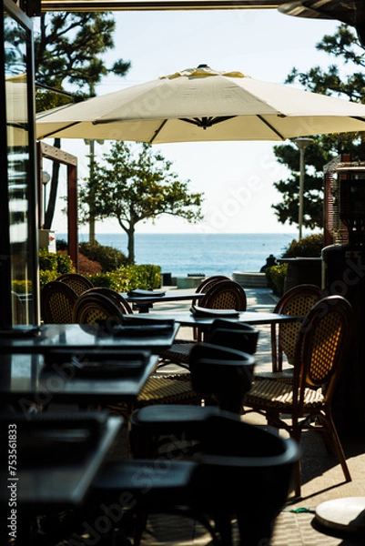 Obraz 바닷가가 보이는식당