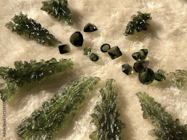 Obraz The best top quality Moldavite hedgehogs and gems