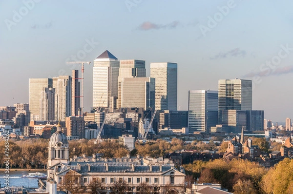 Obraz View of Canary Wharf from Greenwich Hill