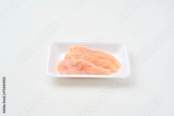 Fototapeta トレイにのった鶏ささみ肉