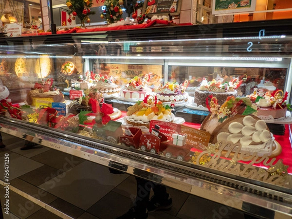 Fototapeta ショーウインドウのクリスマスケーキ