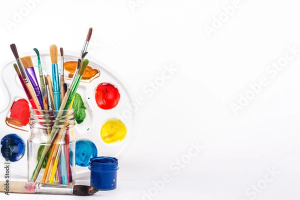 Fototapeta isolated paints brushes and paints palette