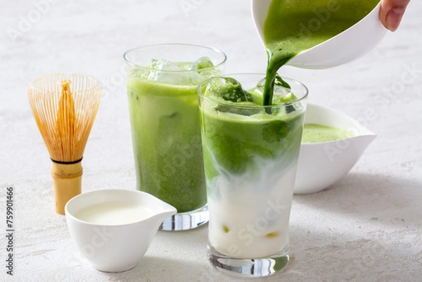 Obraz アイス抹茶ラテ、宇治茶から作る本格的な日本の抹茶ラテ