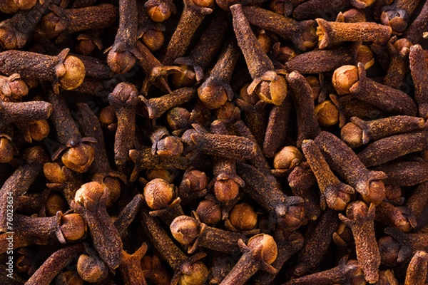 Obraz Häufchen Gewürznelken