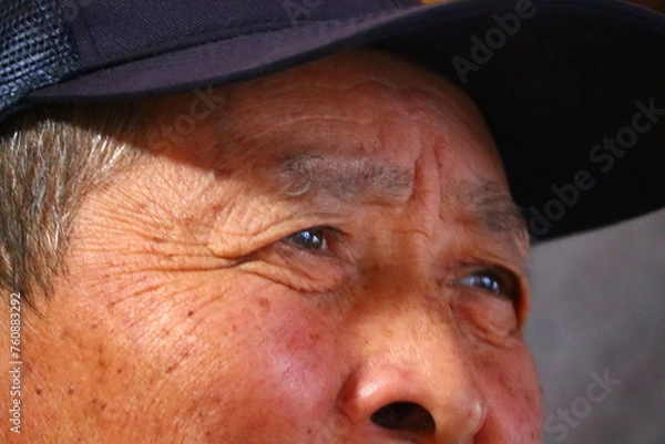 Obraz 目じりの皺　おじさん　日本人男性