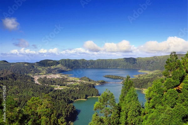 Fototapeta Lakes in the Mountains on sunny day