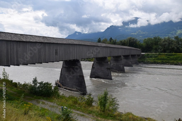 Fototapeta Alte Rheinbrücke Vaduz–Sevelen bridge over Reno river