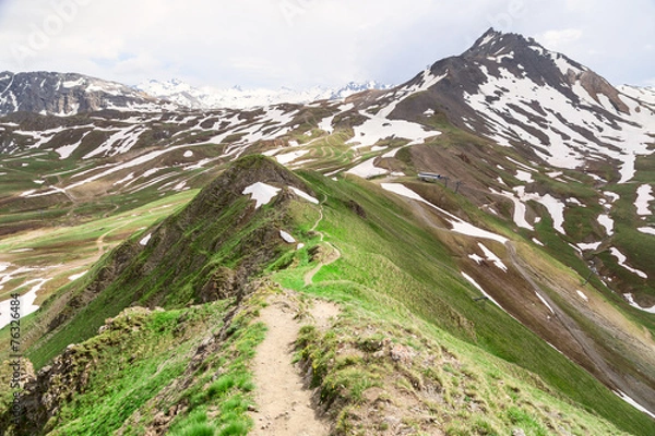 Obraz The trail on ridge.