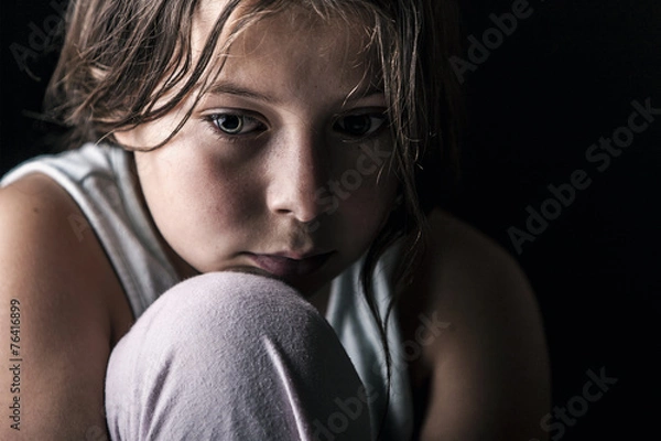 Fototapeta Sad Child