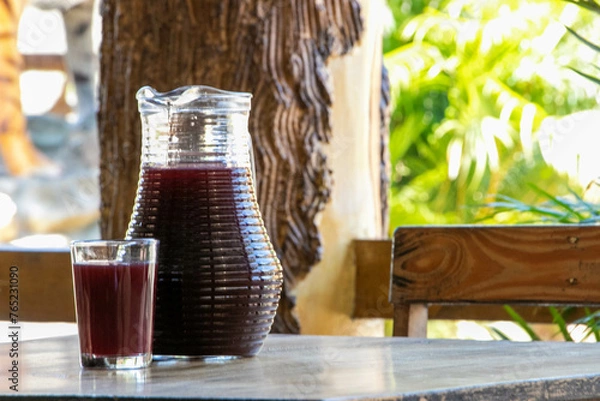 Obraz Purple chicha on a restaurant table