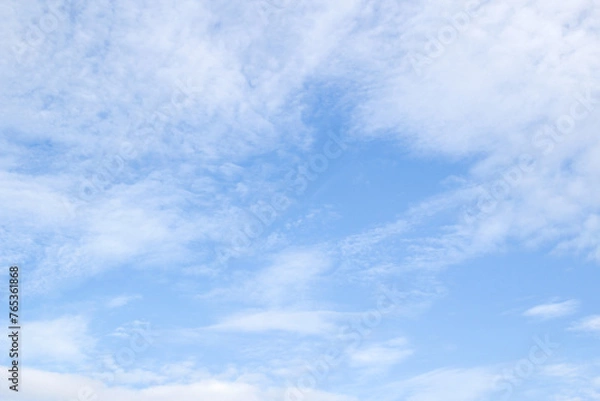 Fototapeta White clouds in the blue sky