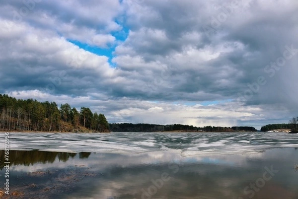 Obraz clouds over the lake