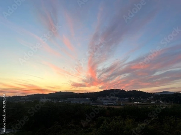 Fototapeta 해가 지는 도시 풍경