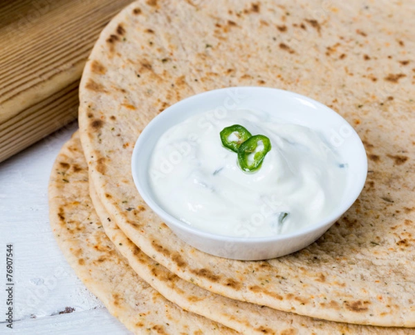 Fototapeta Tsatsiki na picie w misce