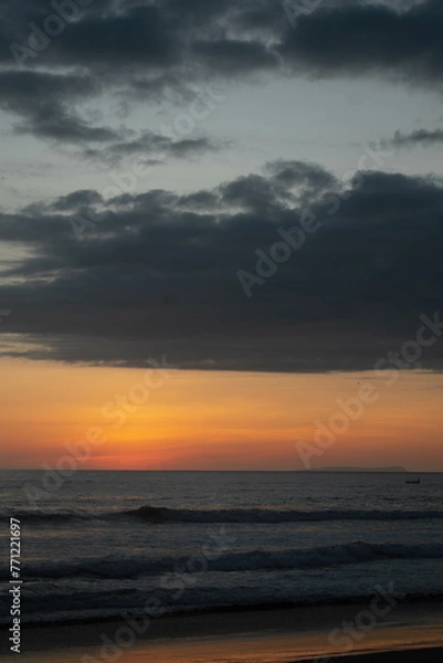 Obraz atardecer en la playa 