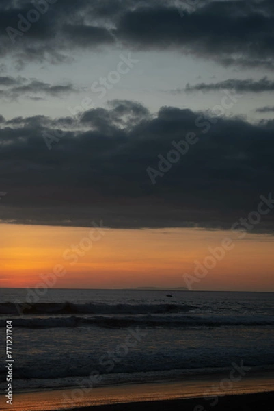 Obraz atardecer en la playa 