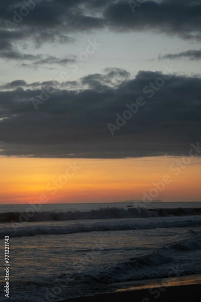 Obraz atardecer en la playa 