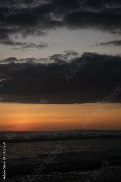 Fototapeta atardecer en la playa 