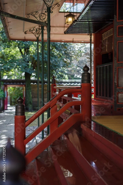 Fototapeta 東京赤坂にある氷川神社の境内