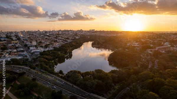 Obraz Taquaral Lagoon in Campinas, aerial view of the Portugal park, São Paulo, Brazil.