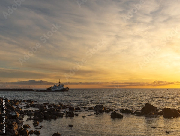 Obraz boat at sunset