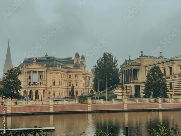 Fototapeta Photo of landscape and architecture of Schwerin Castle in Schwerin, northern Germany, Mecklenburg-Vorpommern