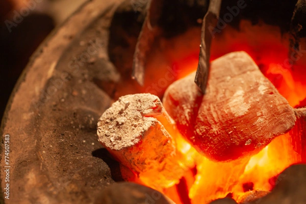 Fototapeta 赤く燃えた炭火