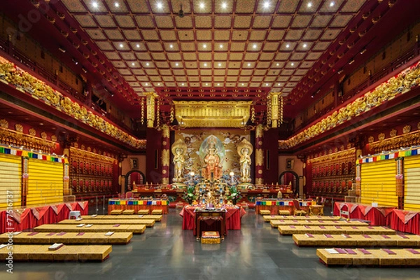 Obraz In the Buddha Tooth Relic Temple and Museum, Singapore