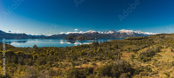 Fototapeta Patagonia  is a geographical region that encompasses the southern end of South America, governed by Argentina and Chile. The region comprises the southern section of the Andes Mountains with lakes