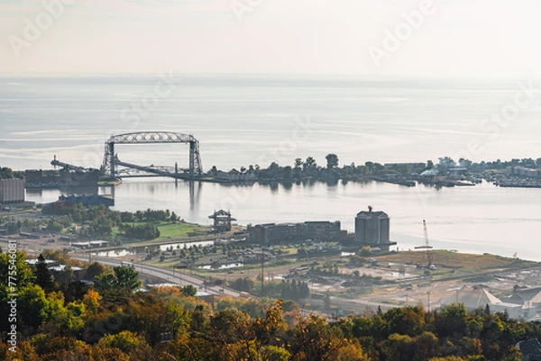 Fototapeta view of the harbor in duluth minnesota
