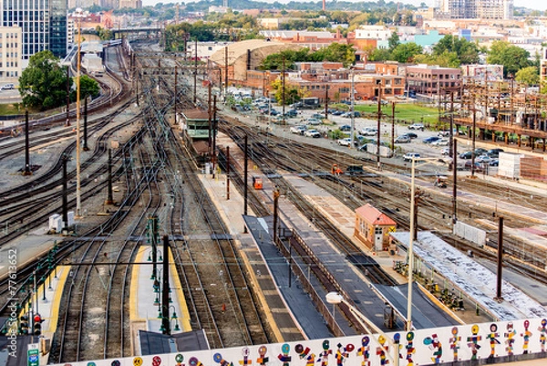 Fototapeta Washington, DC -Trains and overhead cables at Union Station
