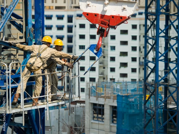 Obraz Grabbing a Heavy Hook