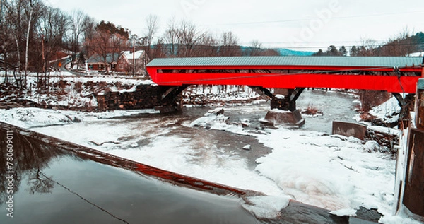 Obraz winter and a covered bridge