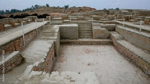 Obraz Ancient harappan civilization ruins at mohenjo-daro Great Bath