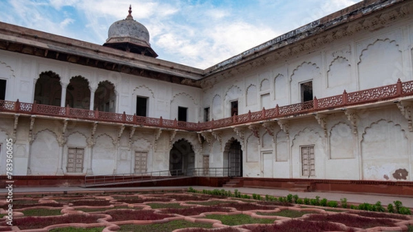 Fototapeta Travel To India for Traditional Wedding and a Bit of Sightseeing