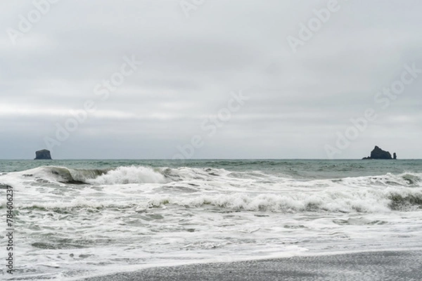 Fototapeta waves on the beach