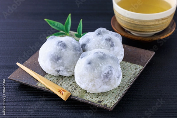 Fototapeta 黒豆大福