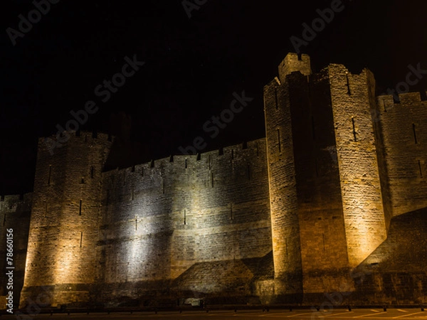 Obraz View on Caernarfon Castle at night