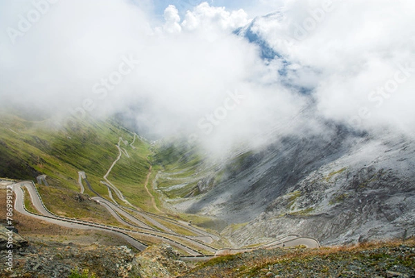 Fototapeta Serpentine mountain road in Italian Alps, Stelvio pass