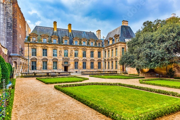 Obraz Fabulous, magnificent Paris in early spring.