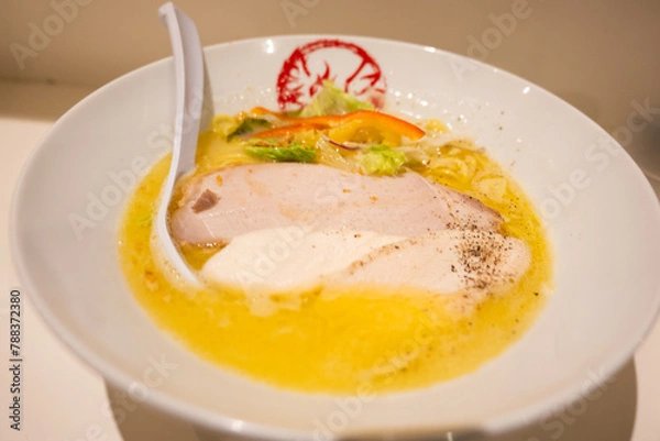 Fototapeta 鶏白湯　ラーメン　チャーシュー